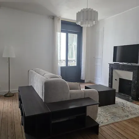 Apartment De Charme Au Coeur De La