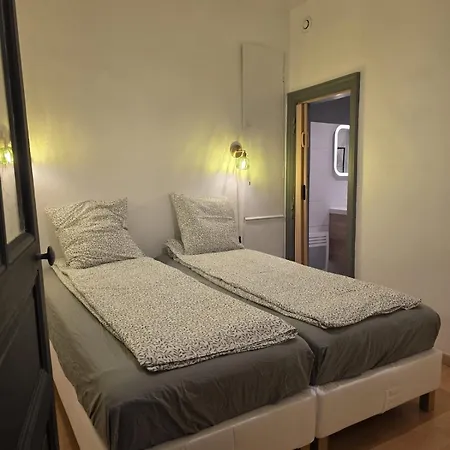Apartment De Charme Au Coeur De La Angers